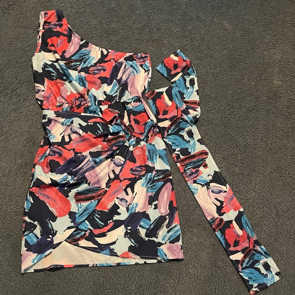 Hot one shoulder colorful short dress - Picture 2 of 4